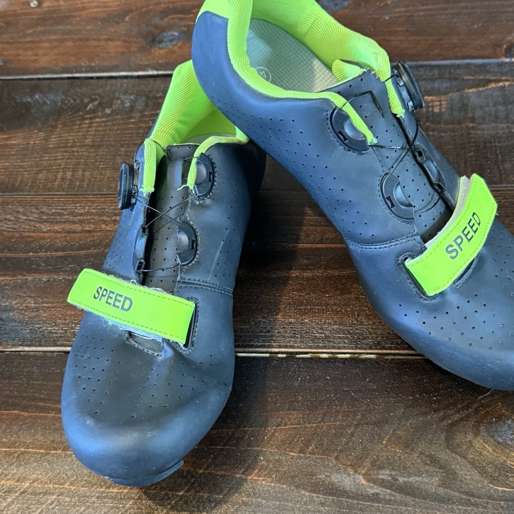 SPEED Microtex Cycling‎ Bike Bicycle Shoes Black Green 3 Bolt Size EU 43 Unisex